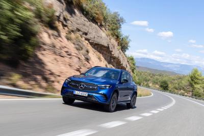 Nuova Mercedes-Benz GLC, massimo comfort a zero emissioni